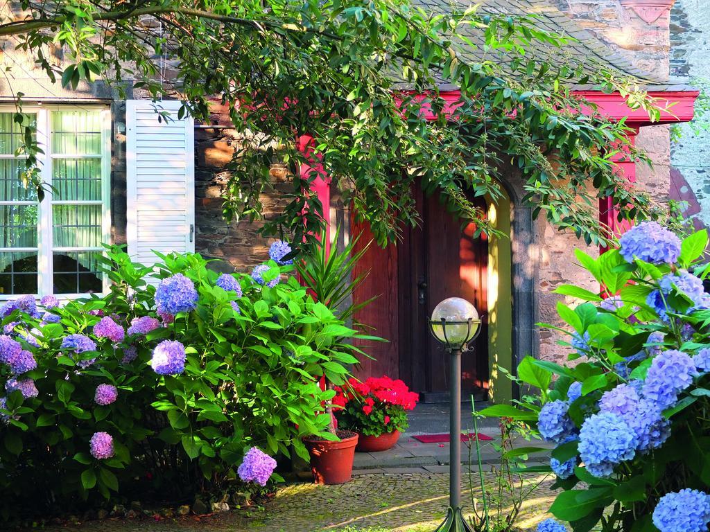 Pension Marienhof Kobern-Gondorf Exterior photo